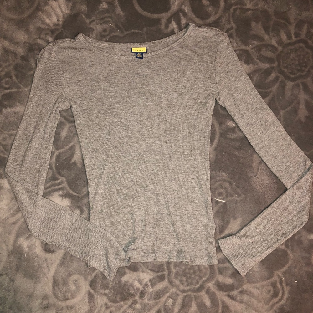 Grey long sleeve